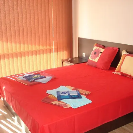 Aparthotel Pacific 3 *